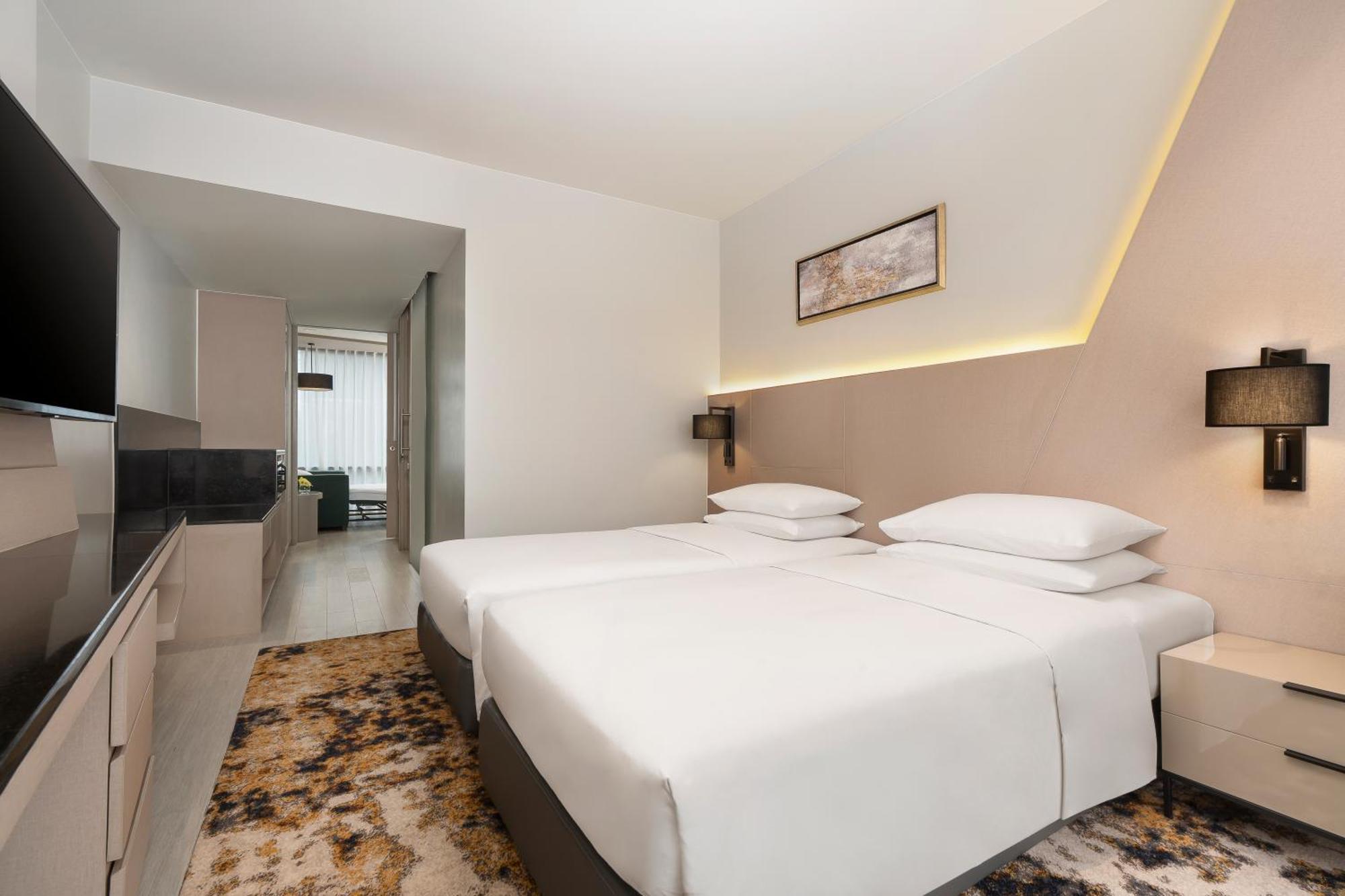 Hyatt Place Bangkok Sukhumvit 1 Dış mekan fotoğraf