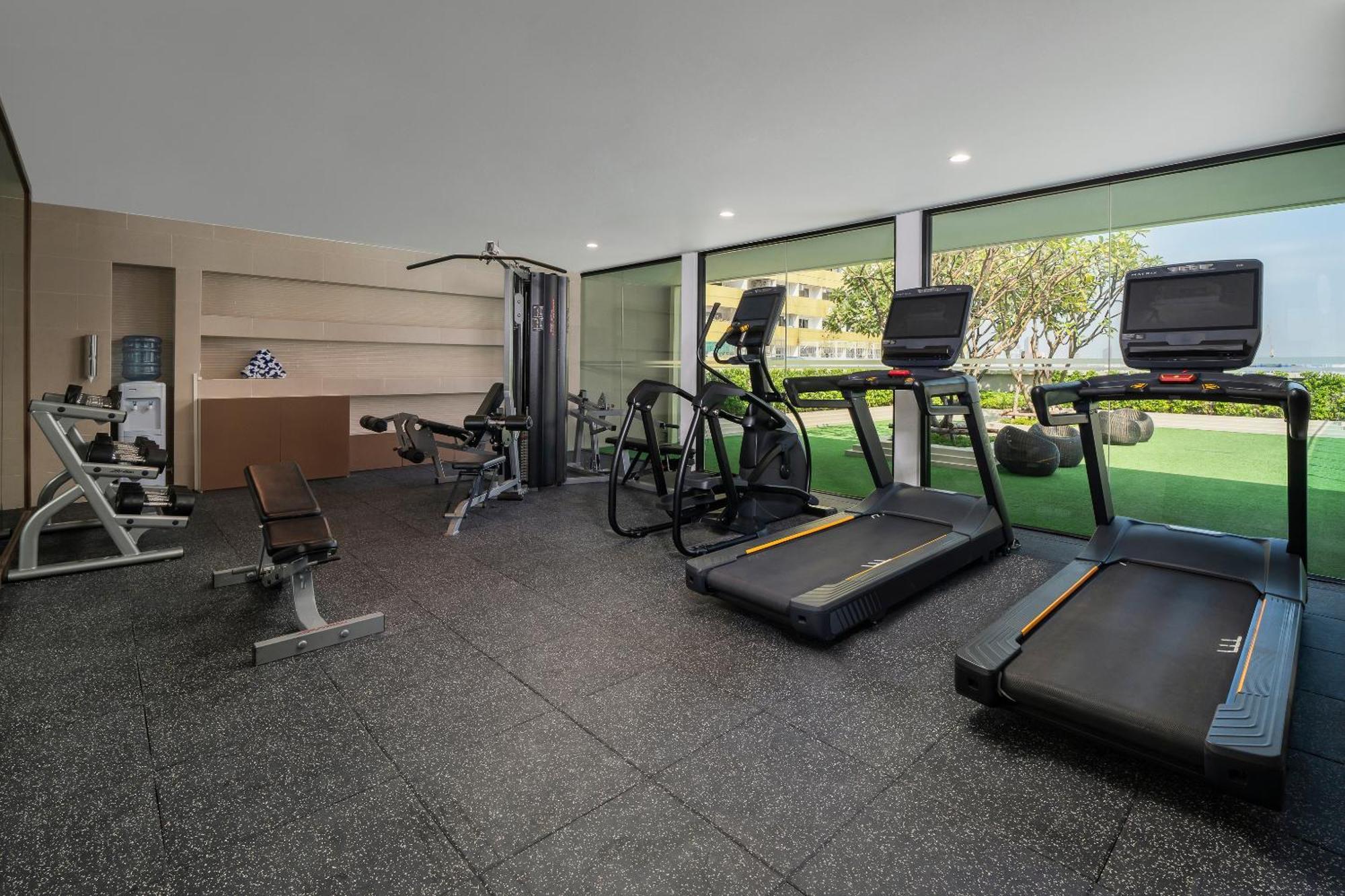Hyatt Place Bangkok Sukhumvit 1 Dış mekan fotoğraf